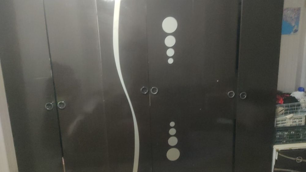 Шифонер шестидверный