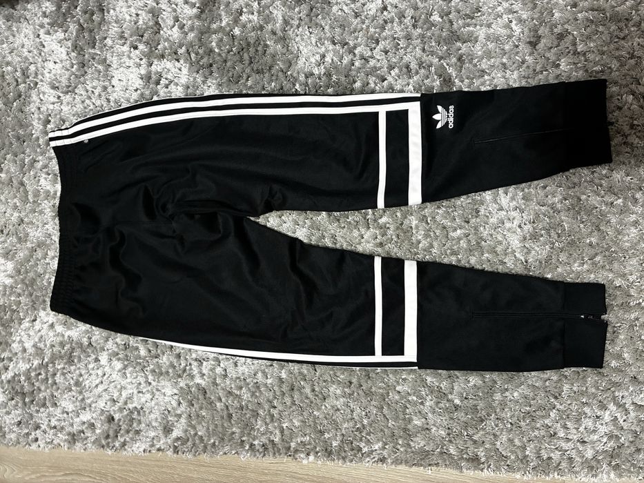 Pantaloni Adidas Superstar S