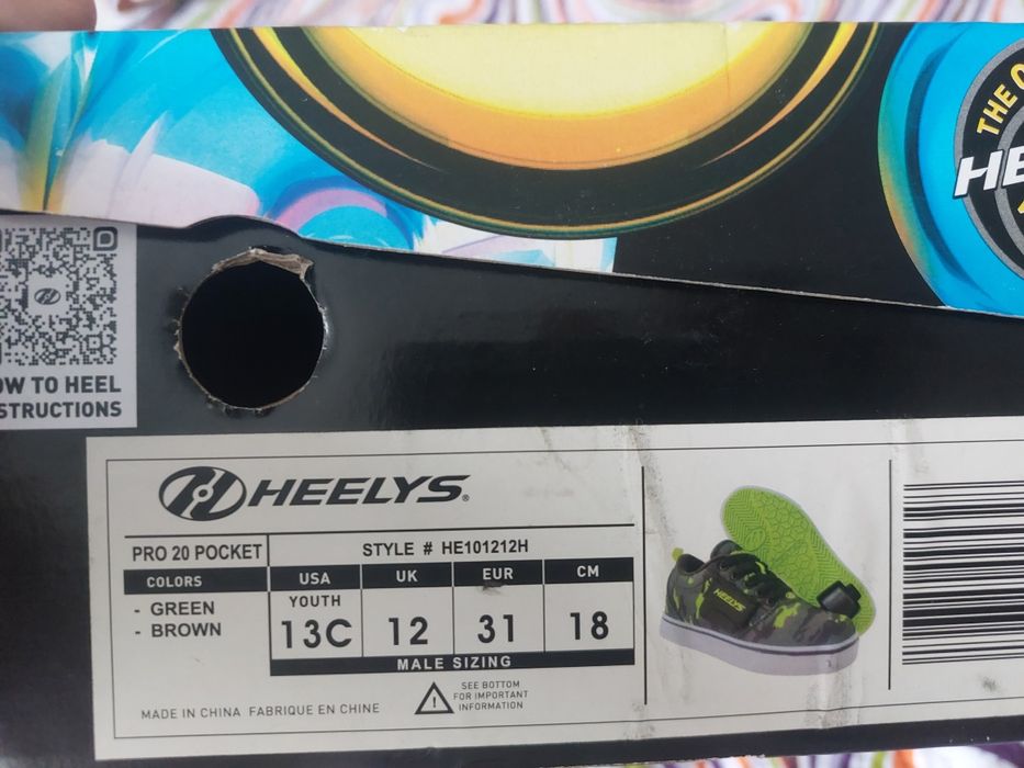 Adidasi cu role HEELYS