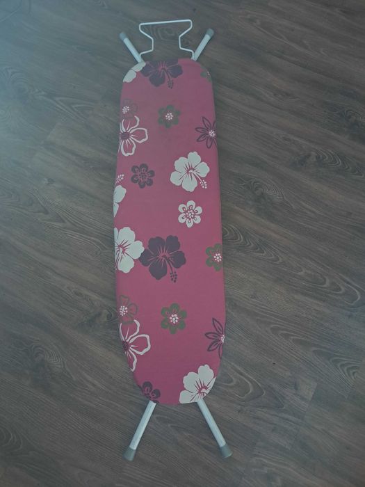 Masa de calcat haine