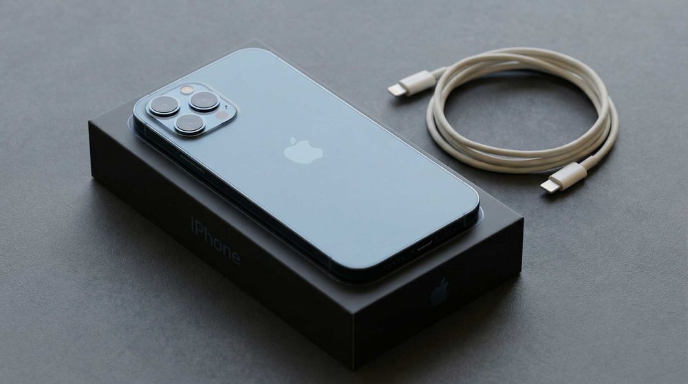 iPhone 12 Pro Max 256GB (Pacific Blue)