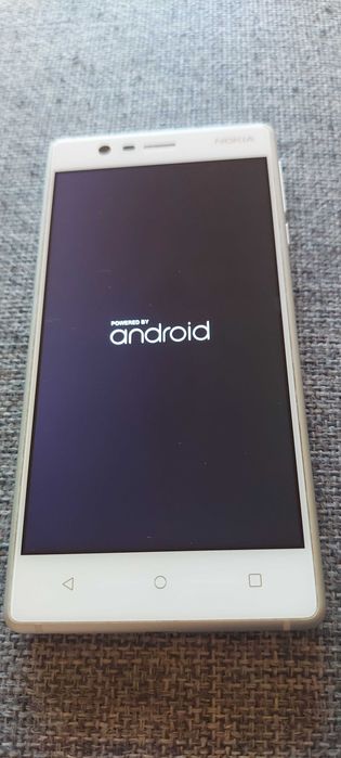 Nokia 3 бял,като нов