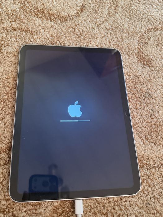 Ipad A16 2025 Boot Loop