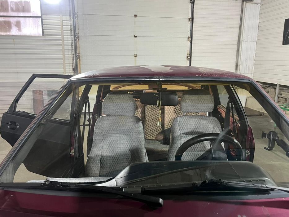 Продам машину ваз  2115