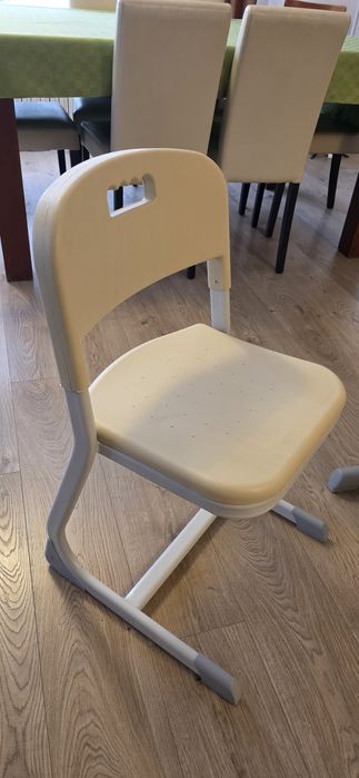 Ученически комплект бюро със стол