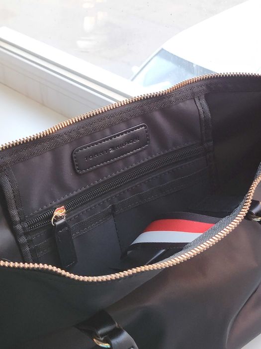 Сумка tommy hilfiger черная