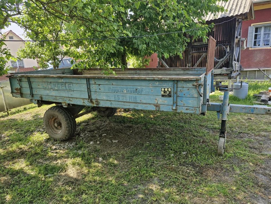 Vând remorcă stare bună