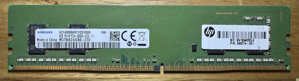 Memorie RAM Desktop Samsung 4GB DDR4 2666MHz (PC4-2666V) UDIMM