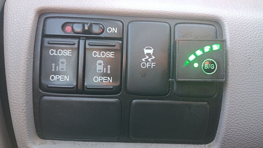 Хонда одиссей  2012