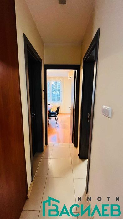 Продава се Тристаен апартамент в София, Център - 72 кв.м за 1346 €/кв.м - Снимка #9