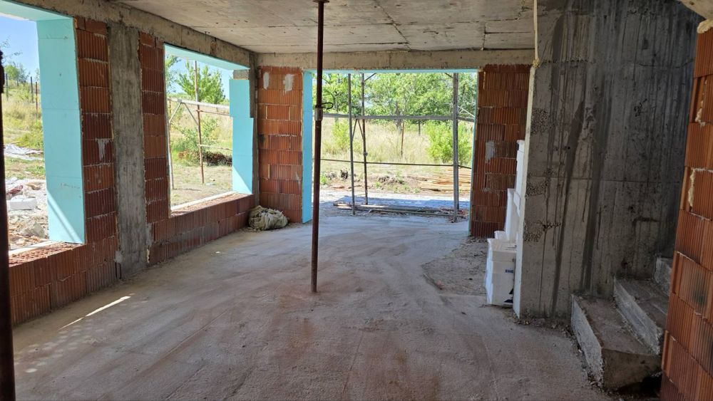 Представяме Ви еднофамилна къща в село Хераково