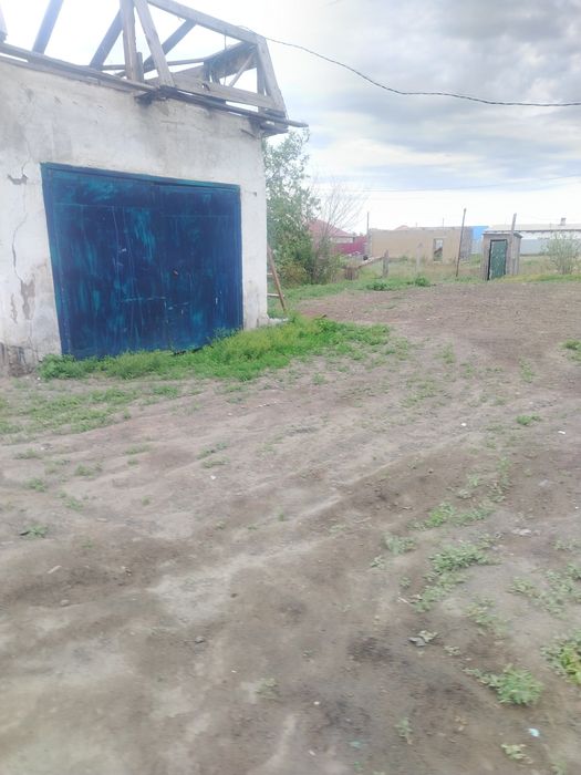 Продаётся дом с участком!