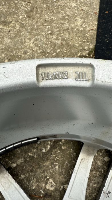 Джанти / 7J / 17 Цола/ 5х112/ Ет 50 / Dezent / 124R-001344