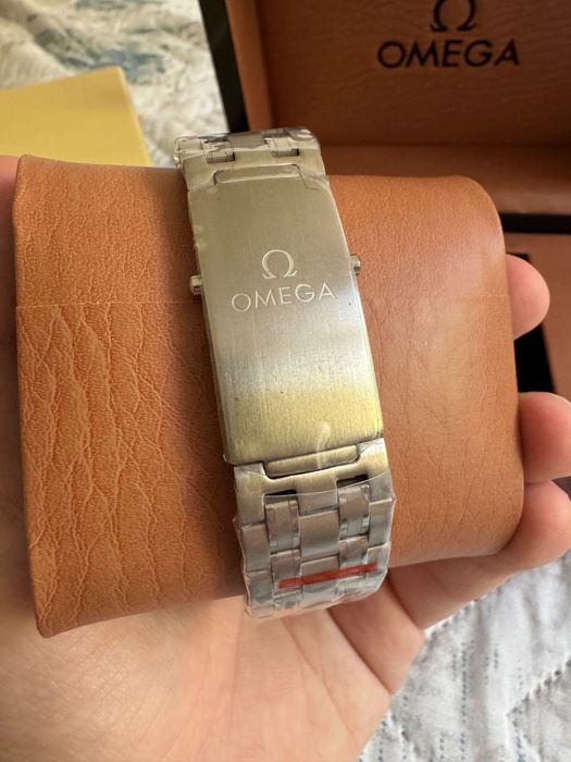Часовник Omega