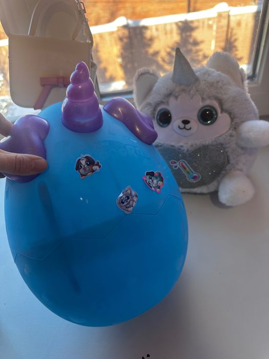 Продам игрушку Rainbocorns