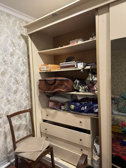 Продам спальный гарнитур в отличном состоянии