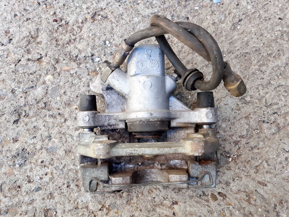 Mini Cooper R50 R53 Мини Купър заден ляв спирачен апарат супорт