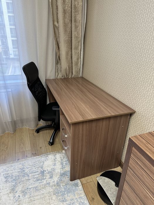 Продам рабочий стол