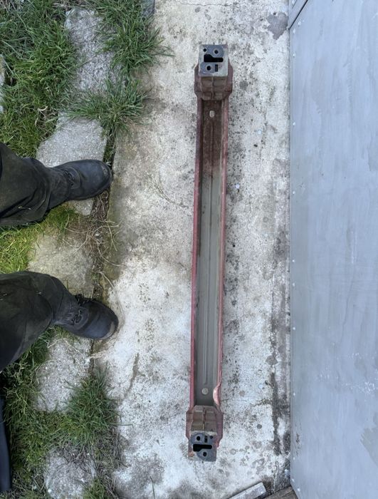 Задна греда основа броня Honda crv / Bmw x3 /Audi q7