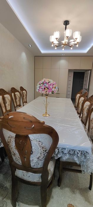 Stol _ stul sotiladi yengi