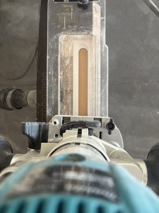 Установка межкомнатные двери