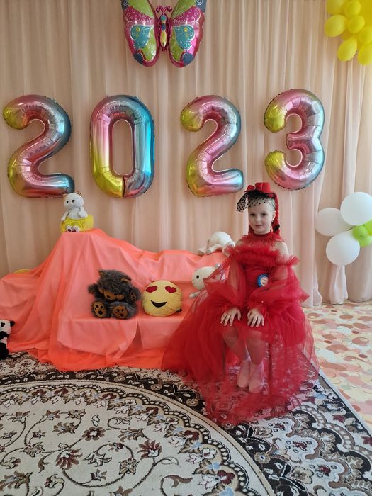 Невероятно красивый наряд.