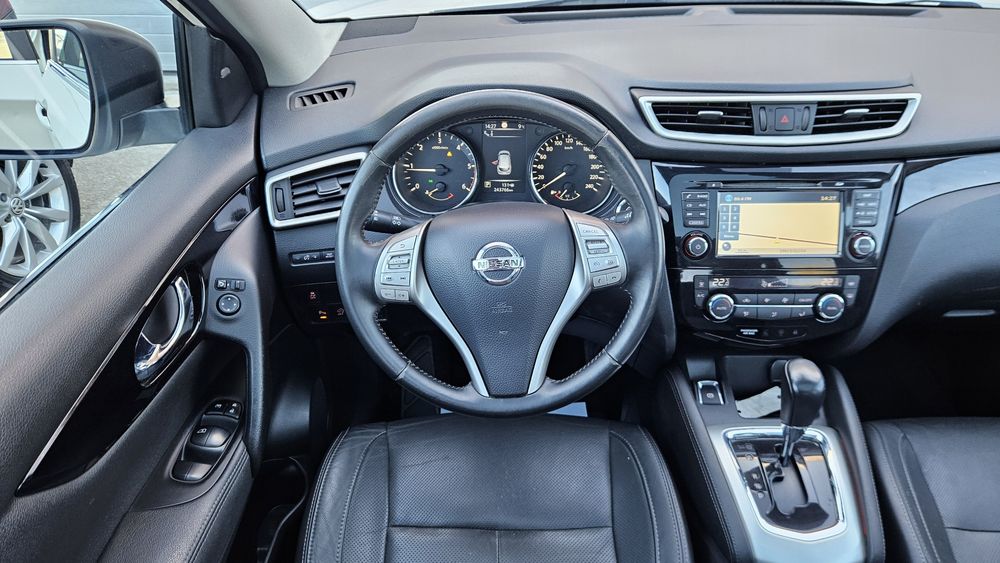 Nissan Qashqai 1.6 Dci 130 Cp Tekna 2014.10 Xenon-Piele-Panorama-Clima-Navi-Cameea 360°-Jante 19