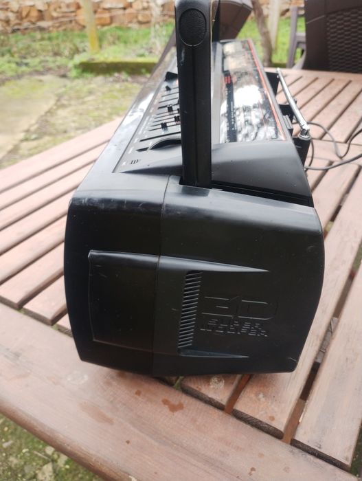 Радиокасетофон Hitachi 3d 80