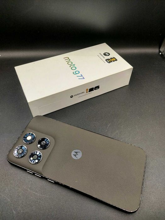 Hope Amanet P5-Motorola G77 , Black Olive ,256GB/8GB , NOU !