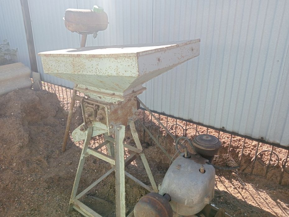 Дробилка для зерна