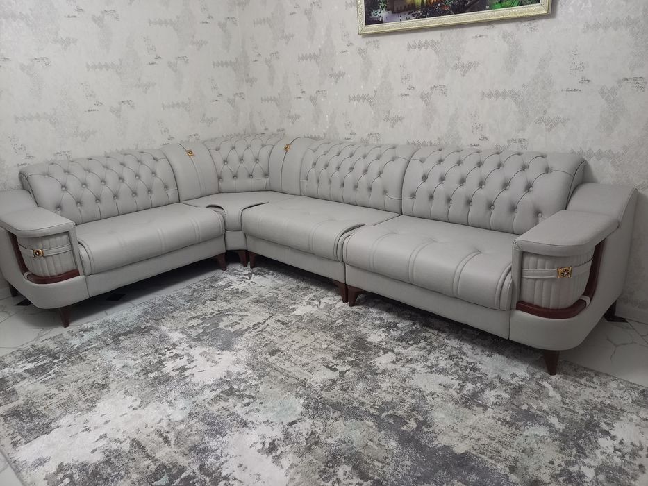 Gostinoy ugalok noviy