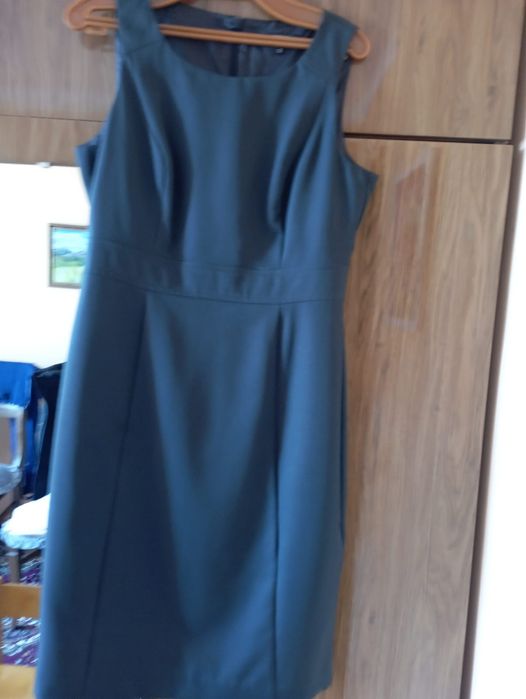 Продам женскую одежду