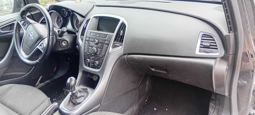 Kit Plansa Bord Complet cu Aerbag Volan Aerbag Pasager Opel Astra J