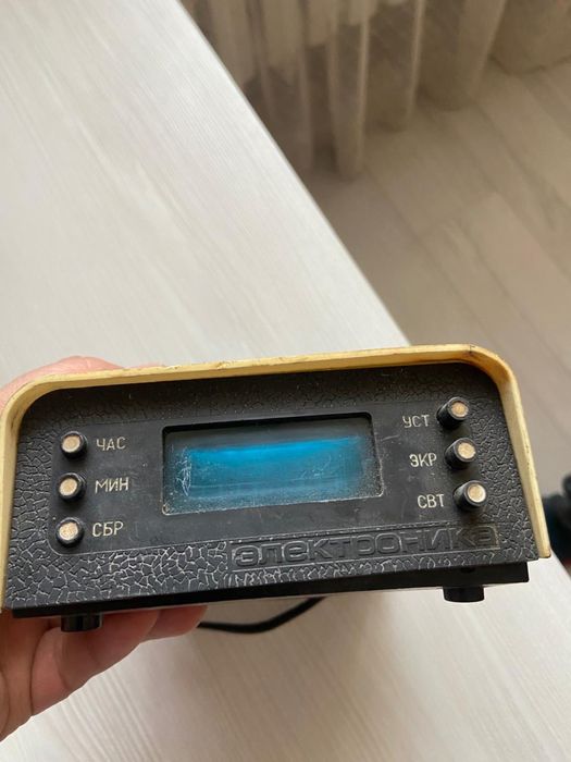 Часы электроника Советские