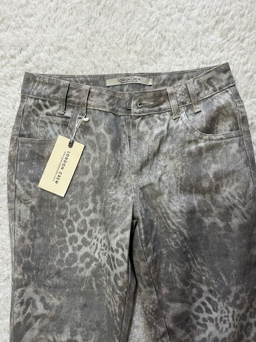 blugi nou-nouti cu eticheta London Crew marimea xs