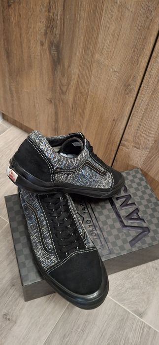 Încălțate bărbați Vans ,mărimea 45 ,in stare foarte bună.