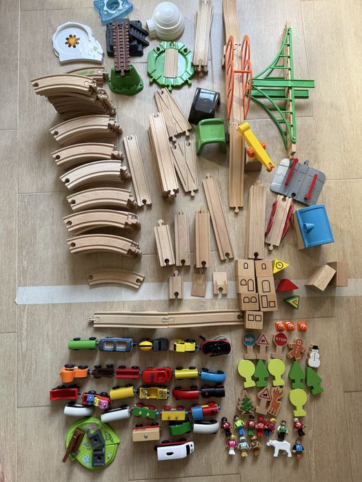 Дървени релси и влакчета Ikea/икеа lillabo + съвместими релси лидл