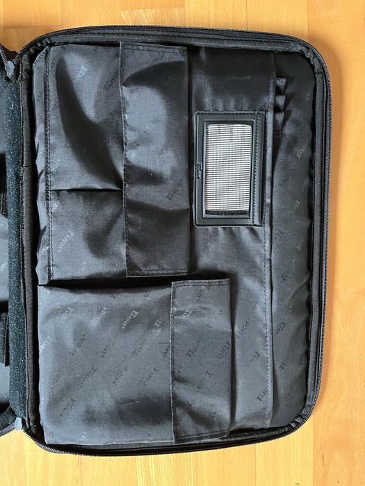 Geanta laptop Targus 16”