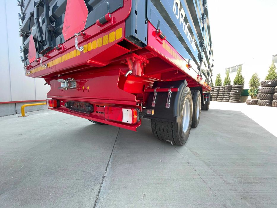 Remorca agricola 3 axe, remorca transport, remorca mega