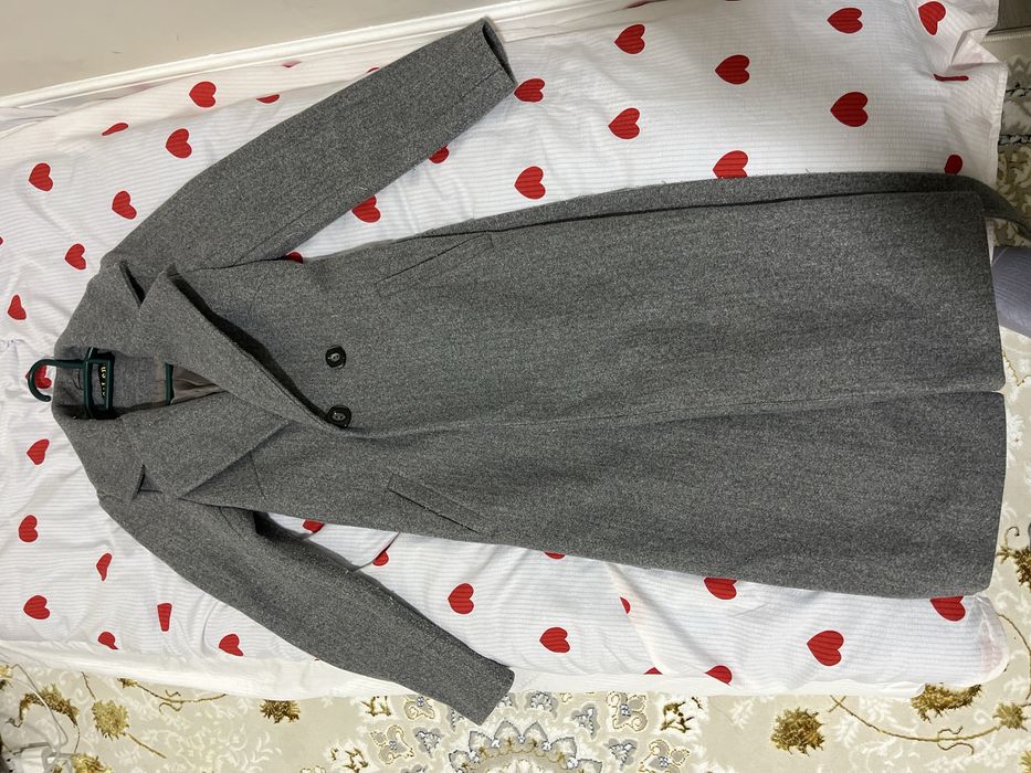 Пальто женское ,