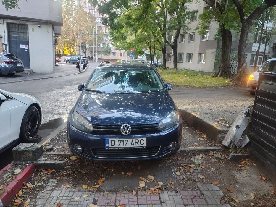 VOLKSWAGEN Golf 2011 — imagine 2