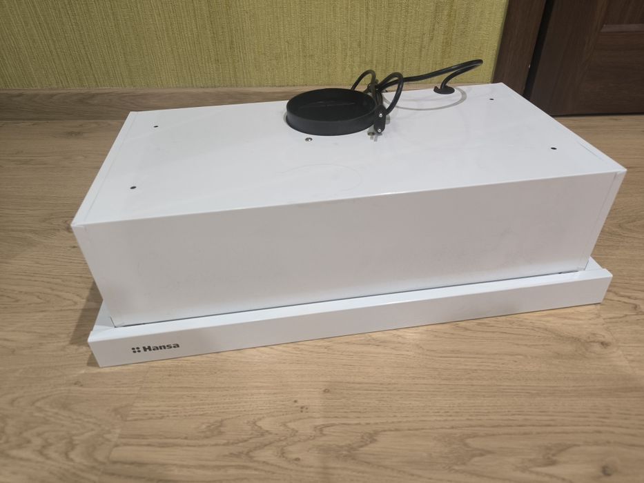 Встраиваемая вытяжка Hansa