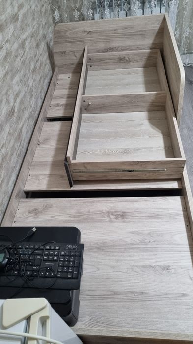 Продам Шкаф бу очень хорошо сост