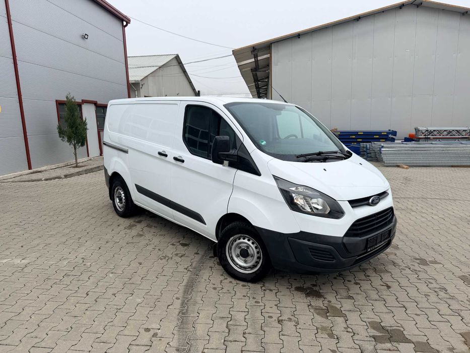 Ford Transit 2018 .