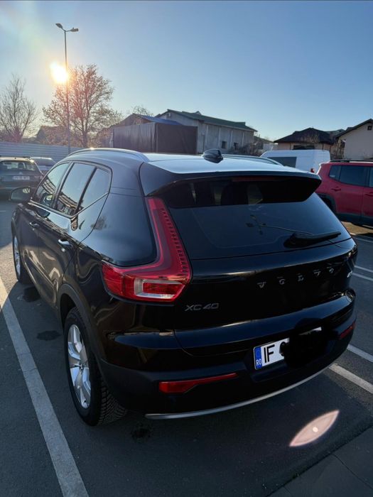 Proprietar, vand Volvo Xc 40