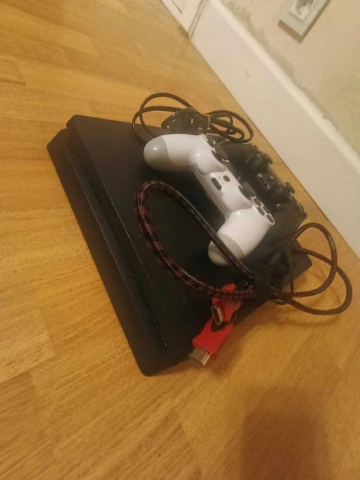 PlayStation 4-Хорошее состояние
