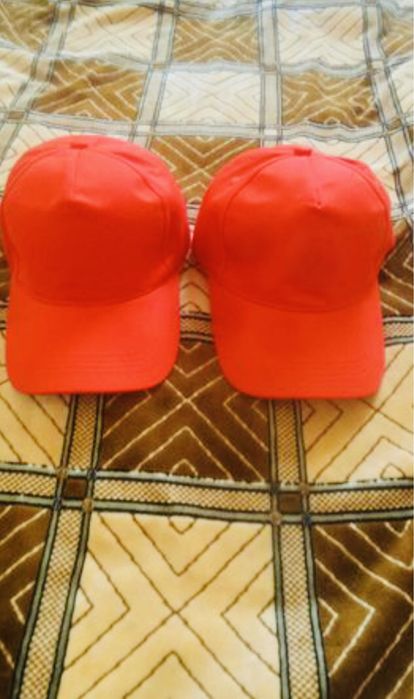 Новые две кепки