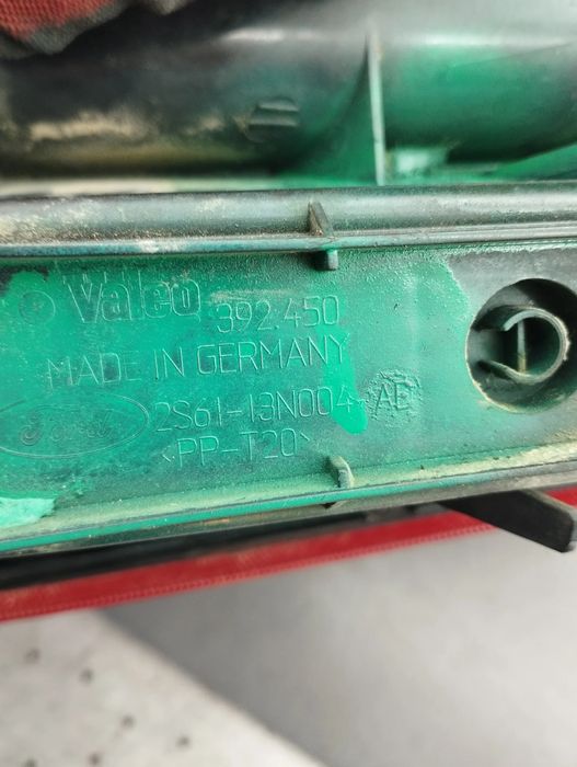 Lampa / Tripla stop stanga pe aripa 2S61-13N004 DEFECT Ford Fiesta