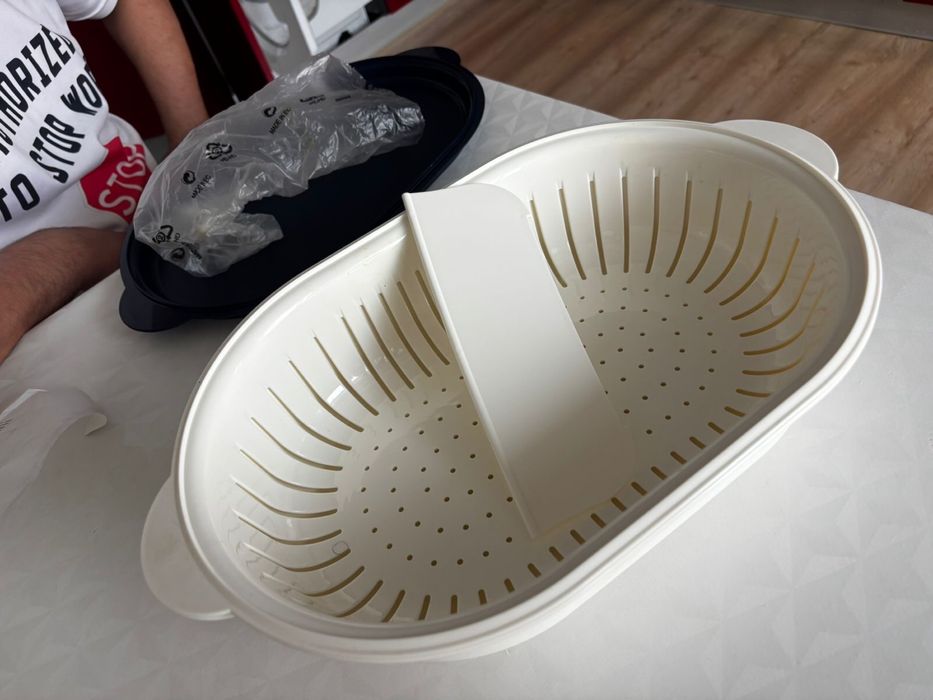 Термосервирователь Tupperware