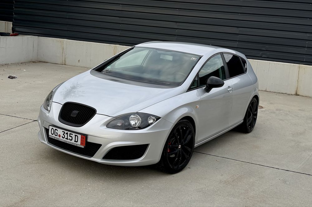 SEAT Leon 2011 — imagine 2
